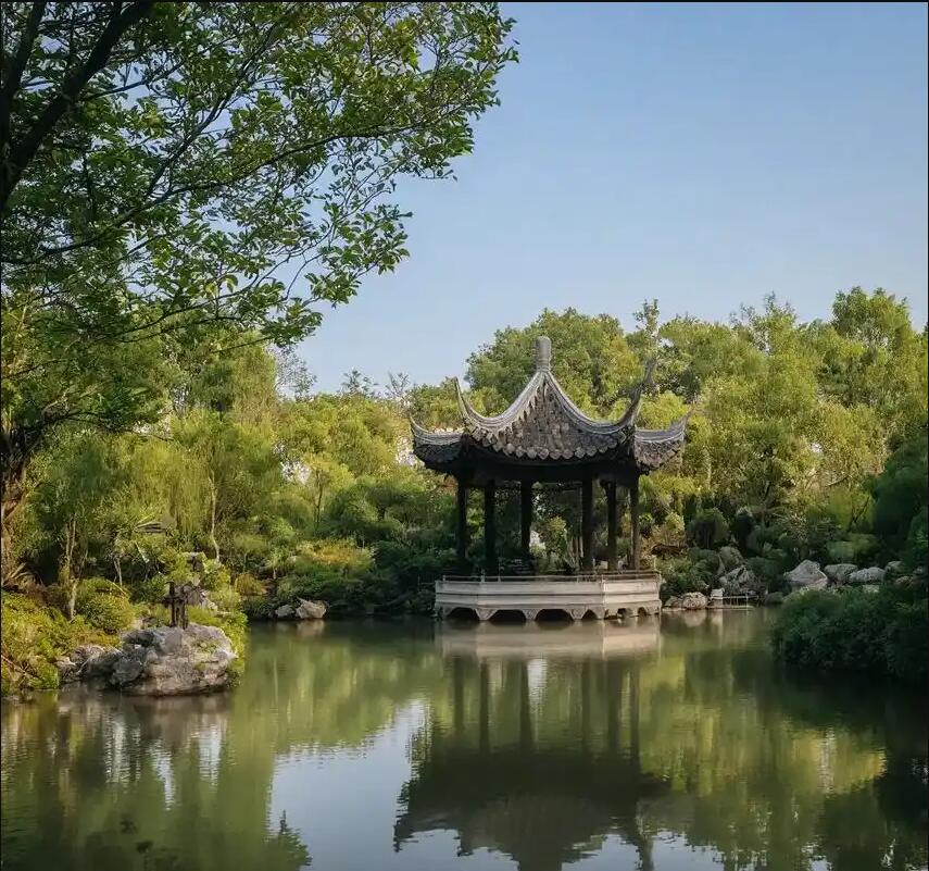 额尔古纳雨寒运动有限公司